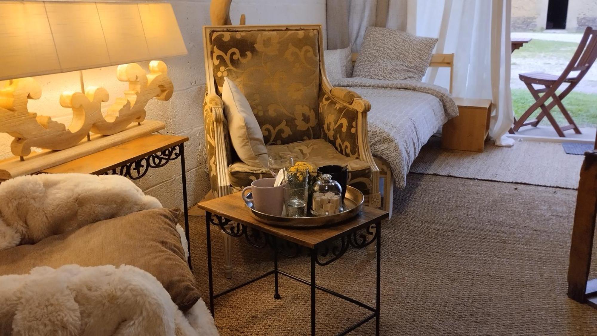 Le Laboratoire Shabby Chic De La Parfumerie Du Manoir Chavagne المظهر الخارجي الصورة