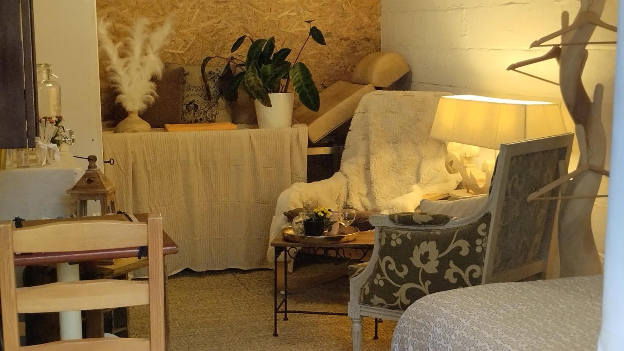Le Laboratoire Shabby Chic De La Parfumerie Du Manoir Chavagne المظهر الخارجي الصورة